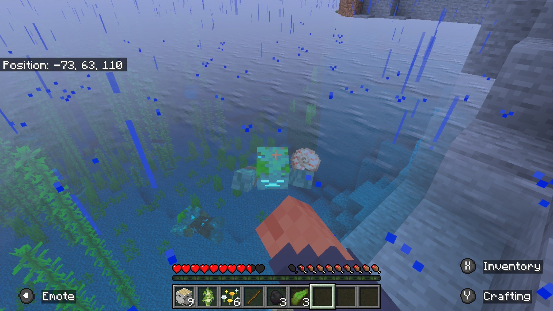 Minecraft: a drowned zombie underwater in the rain